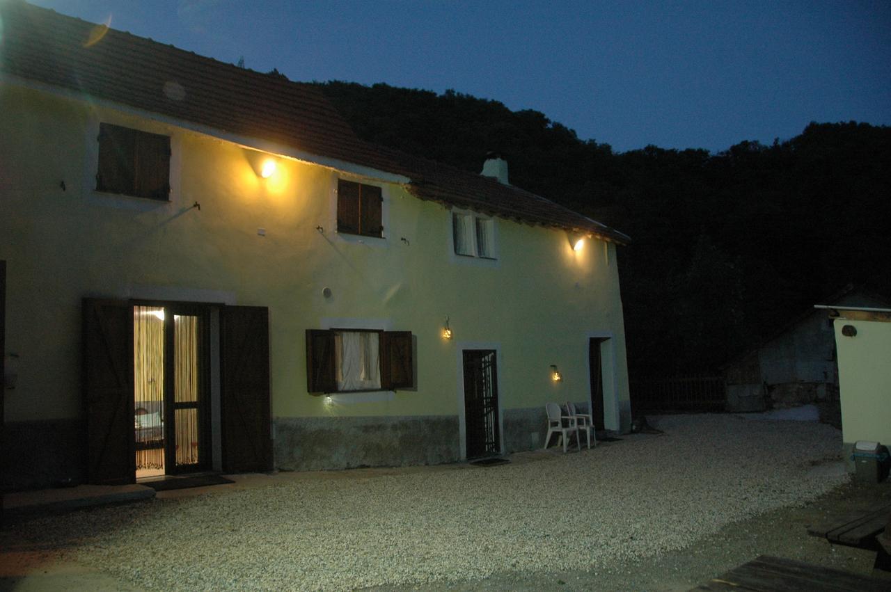 B&B Al Turchino E Area Picnic Mele Εξωτερικό φωτογραφία